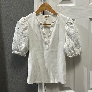 Anthropologie | Dolan white cotton tee puffy lace sleeves size small